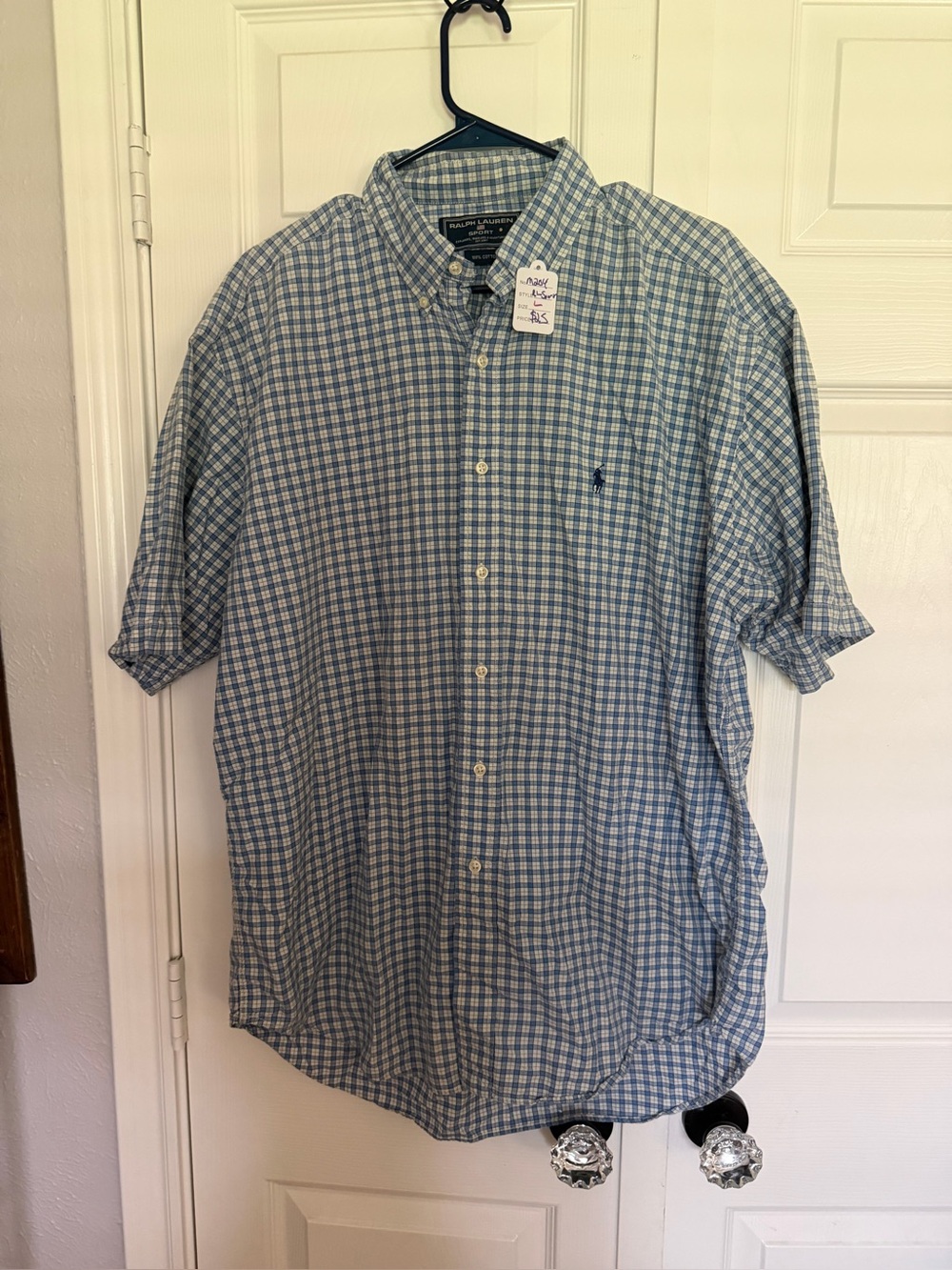 Ralph Lauren Men’s Blue Plaid Button-Down Shirt size Large excellent condition.